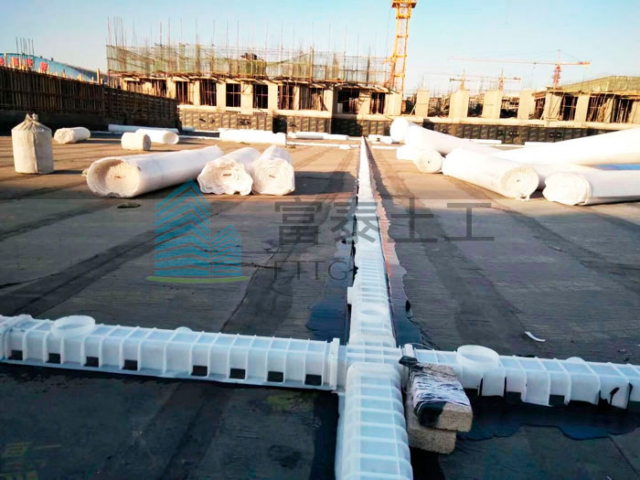 洛陽(yáng)車(chē)庫(kù)虹吸系統(tǒng)工地